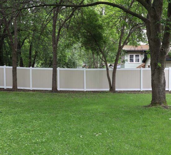 Two Tone Vinyl Privacy Fence Mn 12